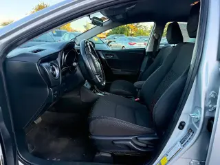 Scion iM 2016 4dr Hatchback 6M