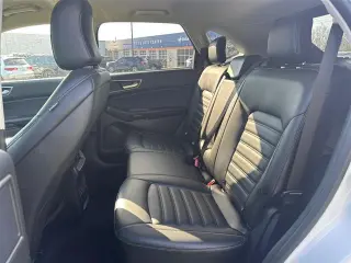 Ford Edge 2023 AWD SEL 4dr Crossover