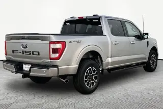 Ford F-150 2023 4x4 Lariat 4dr SuperCrew 5.5 ft. SB
