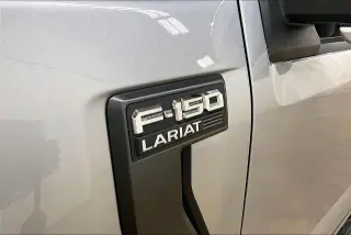 Ford F-150 2023 4x4 Lariat 4dr SuperCrew 5.5 ft. SB