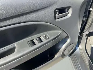 Mitsubishi Mirage 2024 ES 4dr Hatchback
