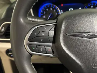 Chrysler Pacifica 2024 Touring L 4dr Mini-Van