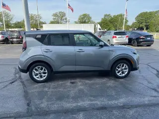 Kia Soul 2025 LX 4dr Crossover