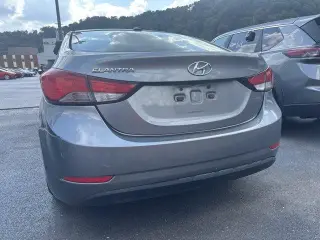 Hyundai ELANTRA 2016 Edición Valor 4dr Sedán 6A