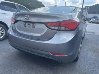Hyundai ELANTRA 2016 Edición Valor 4dr Sedán 6A