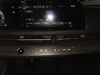 Nissan Ariya 2023 Venture+ 4dr Crossover