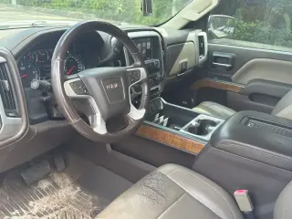 GMC Sierra 1500 2018 4x4 SLT 4dr Crew Cab 5,8 ft. SB