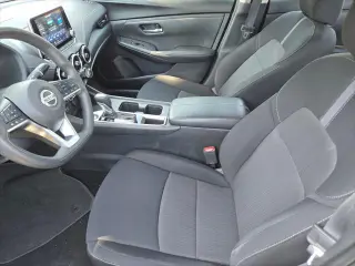 Nissan Sentra 2023 SV 4dr Sedán