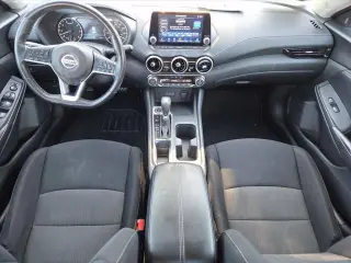 Nissan Sentra 2023 SV 4dr Sedán