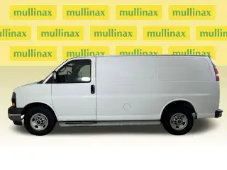 Furgón de carga GMC Savana 2017 2500 3 puertas