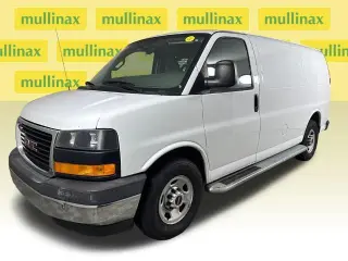 Furgón de carga GMC Savana 2017 2500 3 puertas