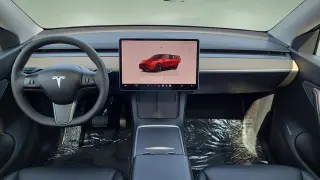 Tesla Model Y 2022 AWD Long Range 4dr Crossover