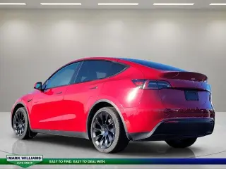 Tesla Model Y 2022 AWD Long Range 4dr Crossover