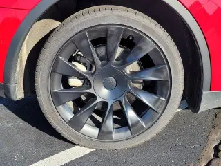 Tesla Model Y 2022 AWD Long Range 4dr Crossover
