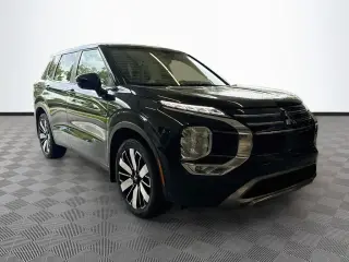 Mitsubishi Outlander 2025 SE 4dr SUV