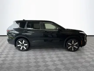Mitsubishi Outlander 2025 SE 4dr SUV