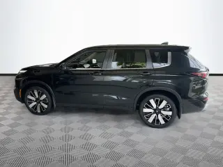Mitsubishi Outlander 2025 SE 4dr SUV