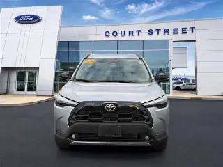 Toyota Corolla Cross 2026 XLE 4dr Crossover