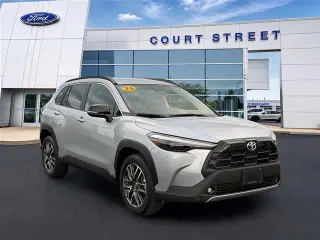 Toyota Corolla Cross 2026 XLE 4dr Crossover