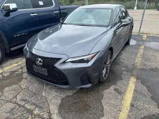 Lexus IS 350 2023 AWD F SPORT 4dr Sedán
