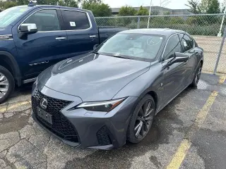 Lexus IS 350 2023 AWD F SPORT 4dr Sedán