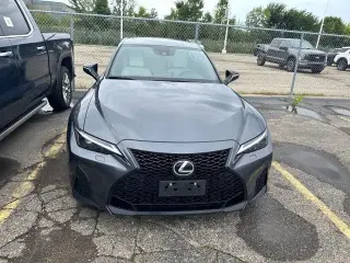 Lexus IS 350 2023 AWD F SPORT 4dr Sedán