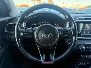 Kia Sorento 2018 EX V6 4 cửa SUV