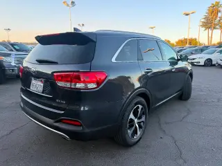 Kia Sorento 2018 EX V6 4 cửa SUV