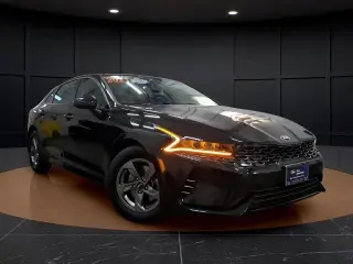 Kia K5 2021 LXS 4dr Sedán