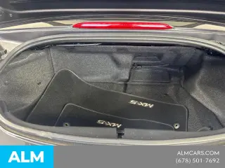Mazda MX-5 Miata 2017 Club 2dr Convertible 6A
