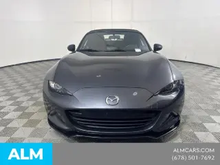 Mazda MX-5 Miata 2017 Club 2dr Convertible 6A