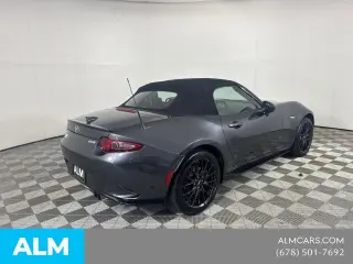 Mazda MX-5 Miata 2017 Club 2dr Convertible 6A