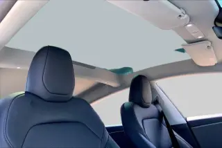 Tesla Model 3 2026 Premium 4dr Fastback