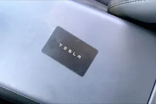 Tesla Model 3 2026 Premium 4dr Fastback