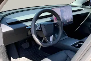 Tesla Model 3 2026 Premium 4dr Fastback
