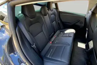 Tesla Model 3 2026 Premium 4dr Fastback