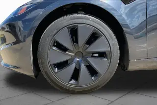 Tesla Model 3 2026 Premium 4dr Fastback
