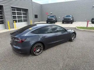 Tesla Modelo 3 2021 AWD Performance 4dr Sedán