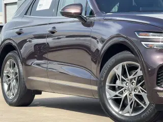 Genesis GV70 2022 AWD 2.5T Standard 4dr SUV