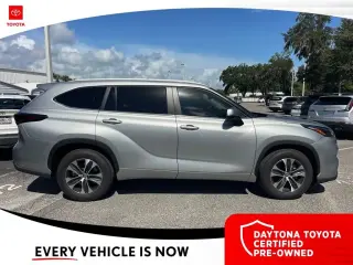 Toyota Highlander 2025 XLE 4dr SUV