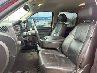 Chevrolet Silverado 2500HD 2010 4x4 LT 4dr Crew Cab SB