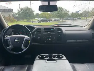 Chevrolet Silverado 2500HD 2010 4x4 LT 4dr Crew Cab SB