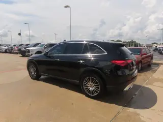 Mercedes-Benz GLC 2025 GLC 300 4 SUV