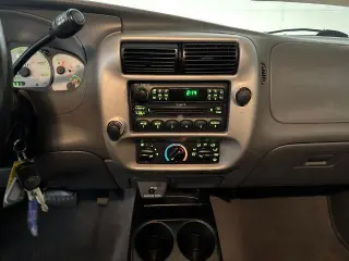 Ford Ranger 2003 2dr SuperCab XLT RWD Styleside SB