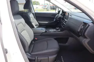 Nissan Pathfinder 2025 AWD SV 4dr SUV
