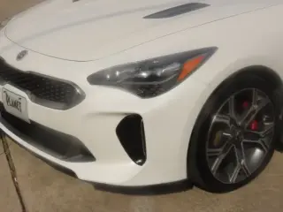 Kia Stinger 2019 GT 4dr Sedán