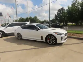 Kia Stinger 2019 GT 4dr Sedán