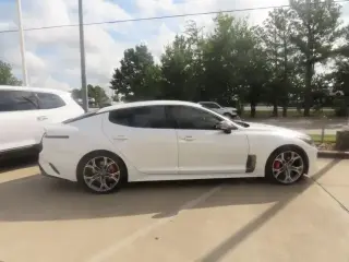 Kia Stinger 2019 GT 4dr Sedán