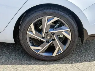 Hyundai ELANTRA 2025 SEL Convenience Sedán 4 puertas