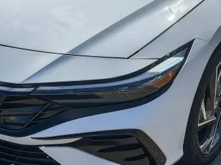 Hyundai ELANTRA 2025 SEL Convenience Sedán 4 puertas